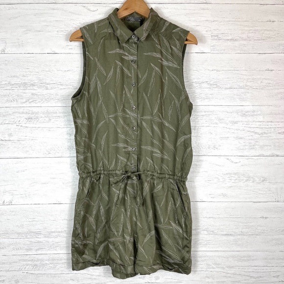 Prana Weekend Escape Romper - Picture 7 of 13